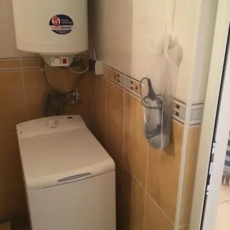 Sunnyseasons With Swimming Pool View *